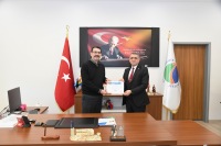 Rektörümüz ve Rektör Yardımcılarımızdan Dekanımıza Tebrik Ziyaretleri